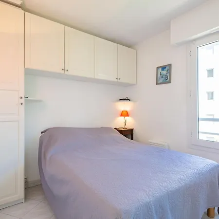 Lägenhet Les Rives Latines-1 By Interhome *