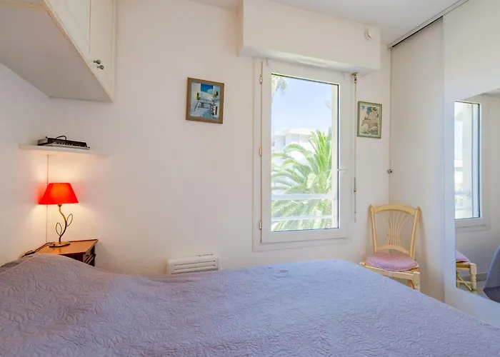 Les Rives Latines-1 By Interhome شقة Fréjus