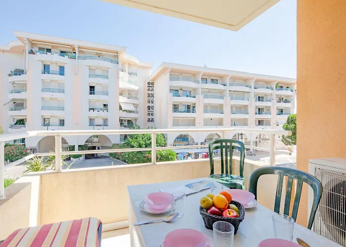 شقة Les Rives Latines-1 By Interhome Fréjus