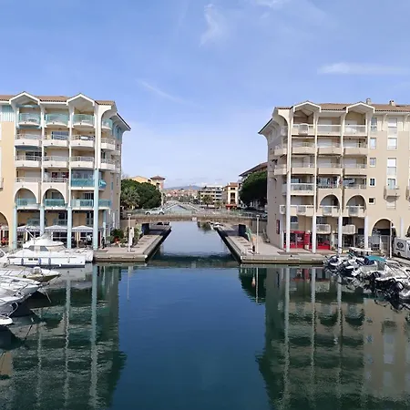 Διαμέρισμα Les Rives Latines-1 By Interhome Fréjus